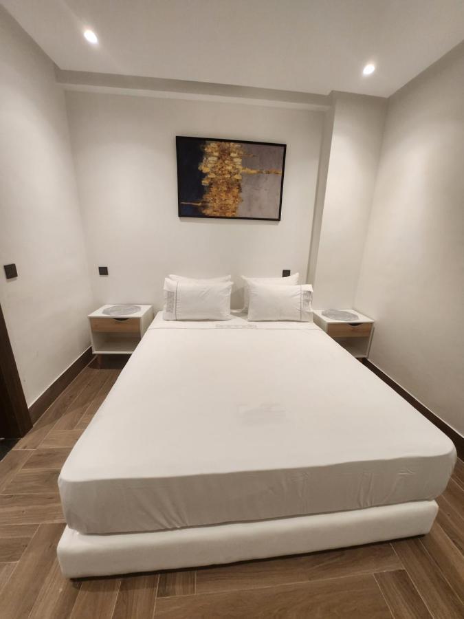 Modern Luxury Retreat: 2-Bedroom Apartment In The Heart Of Marrakech Marraquexe Exterior foto
