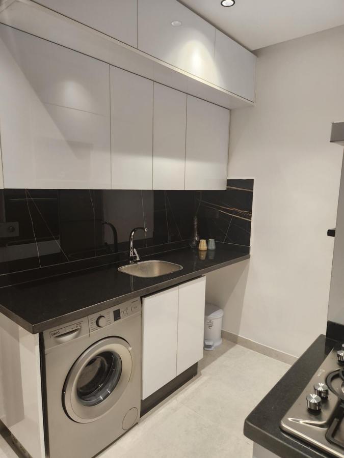 Modern Luxury Retreat: 2-Bedroom Apartment In The Heart Of Marrakech Marraquexe Exterior foto